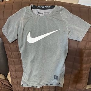 Kid Nike Pro Dri-Fit Compression Grey Shirt